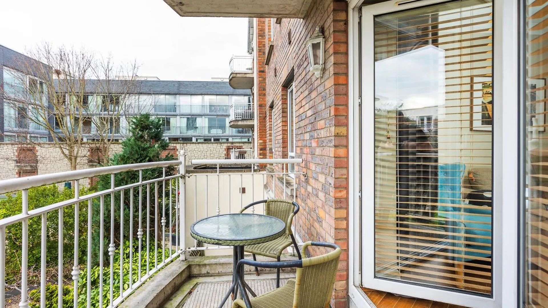 The Picasso - Trendy 2 Bd Ap- Dublin 4 - Super Fast Wifi Apartment