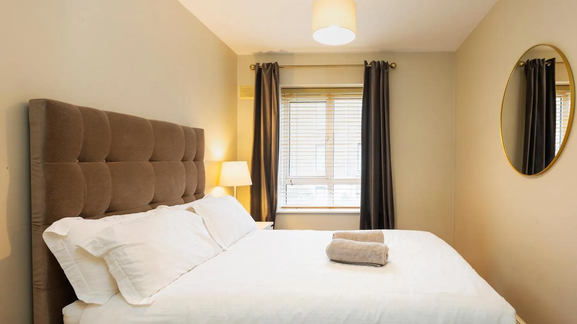 The Picasso - Trendy 2 Bd Ap- Dublin 4 - Super Fast Wifi Apartment
